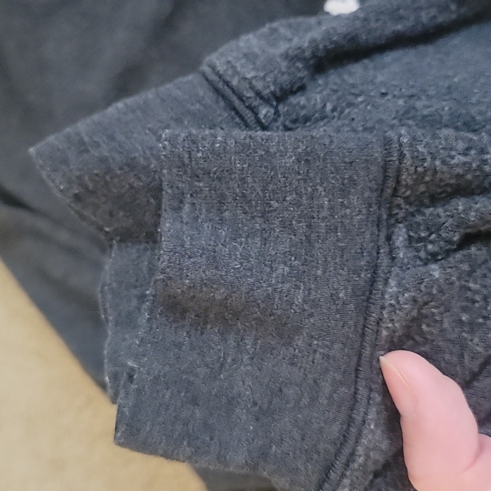 Medium Wildfox Running From Commitment - image 8